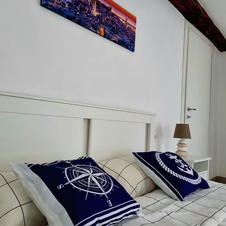 Zenin Airport 'Genova Aeroporto' Apartment Exterior foto